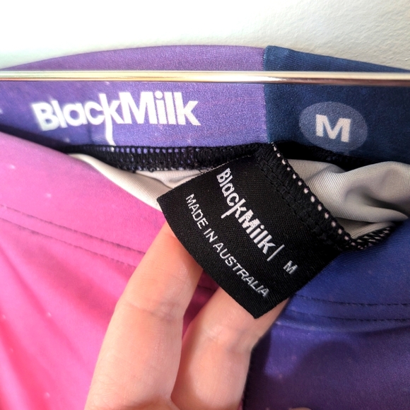 BlackMilk Aurora Sky Orange Leggings 🧡 (M) - Picture 4 of 10